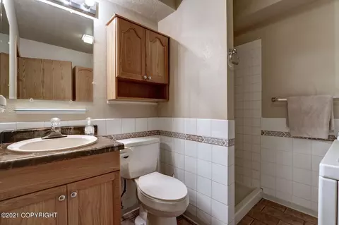 8010 E 32nd Ave, Anchorage, AK 99508 photo 18
