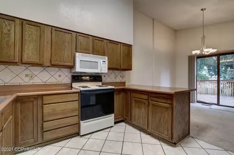 8010 E 32nd Ave, Anchorage, AK 99508 photo 24