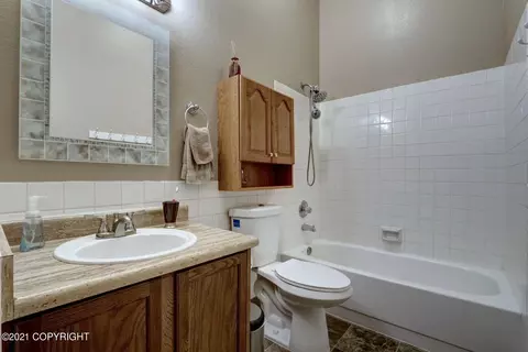 8010 E 32nd Ave, Anchorage, AK 99508 photo 46