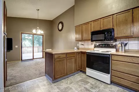 8010 E 32nd Ave, Anchorage, AK 99508 photo 40