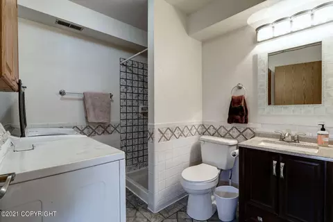 8010 E 32nd Ave, Anchorage, AK 99508 photo 52