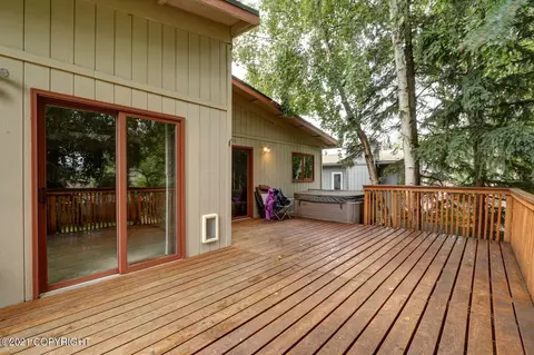 8010 E 32nd Ave, Anchorage, AK 99508 photo 9
