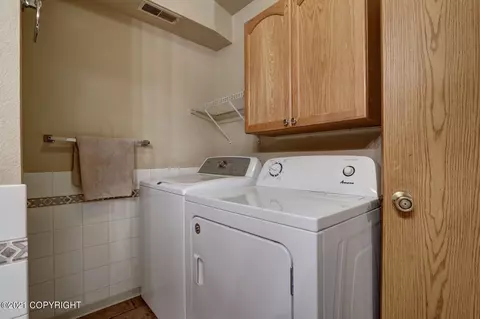 8010 E 32nd Ave, Anchorage, AK 99508 photo 63