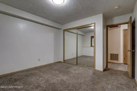 8010 E 32nd Ave, Anchorage, AK 99508 photo 49