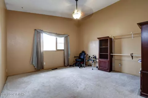 8010 E 32nd Ave, Anchorage, AK 99508 photo 6