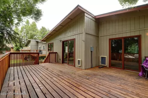8010 E 32nd Ave, Anchorage, AK 99508 photo 19