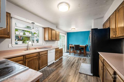 6208 E 34th Ave, Anchorage, AK 99504 photo 12