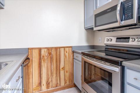 9610 Morningside Loop # B8, Anchorage, AK 99515 photo 10