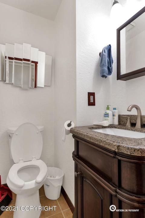 12327 Lake St, Eagle River, AK 99577 photo 17