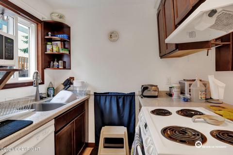 12327 Lake St, Eagle River, AK 99577 photo 9