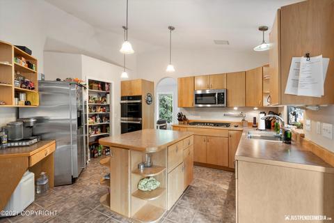27520 Vantage Ave, Eagle River, AK 99577 photo 13