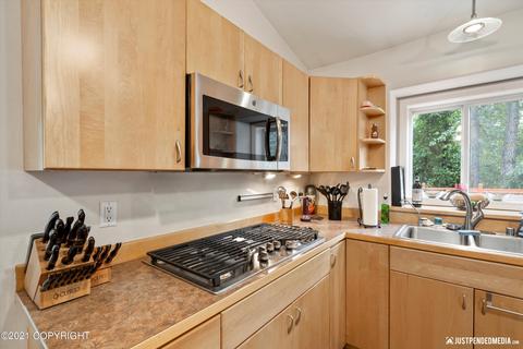 27520 Vantage Ave, Eagle River, AK 99577 photo 14