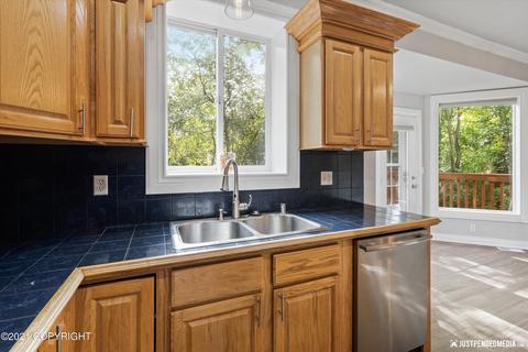 19912 Grant Cir, Eagle River, AK 99577 photo 22