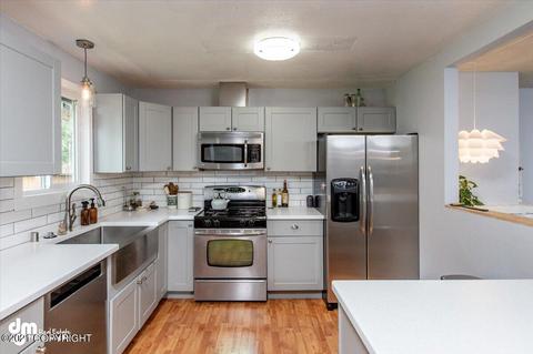 6153 E 21st Ave, Anchorage, AK 99504 photo 8