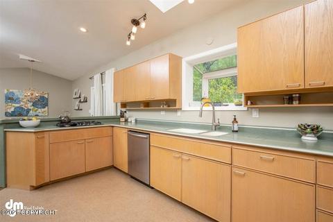 22637 Eagle Glacier Loop, Eagle River, AK 99577 photo 9