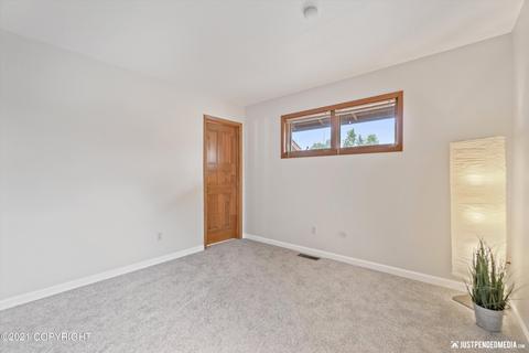 6924 Cape Lisburne Loop, Anchorage, AK 99504 photo 18