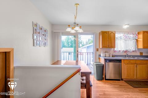 1410 Summit View St, Anchorage, AK 99504 photo 27