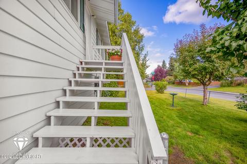 1410 Summit View St, Anchorage, AK 99504 photo 21