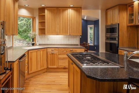 10228 Stewart Dr, Eagle River, AK 99577 photo 11
