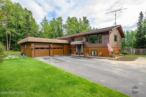 9727 Wren Ln, Eagle River, AK 99577 photo 1