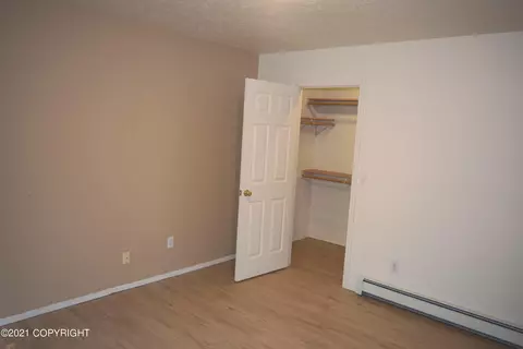 8220 Mentra St, Anchorage, AK 99518 photo 11
