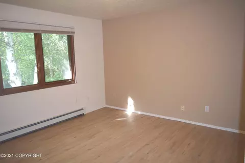 8220 Mentra St, Anchorage, AK 99518 photo 10