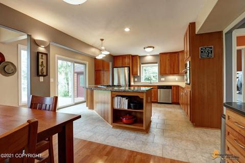 7021 E Tree Ct, Anchorage, AK 99507 photo 23