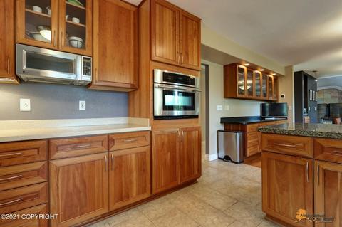7021 E Tree Ct, Anchorage, AK 99507 photo 29