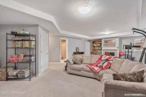 8722 Plumas Cir, Eagle River, AK 99577 photo 41