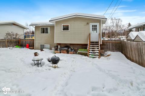 1908 Twining Dr, Anchorage, AK 99504 photo 25