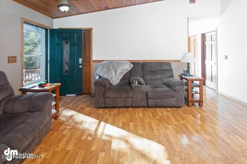 18213 Sanctuary Dr, Eagle River, AK 99577 photo 7