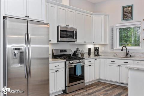 4460 E Boulder Dr, Wasilla, AK 99654 photo 7