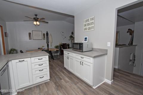 16725 Riddell Cir, Eagle River, AK 99577 photo 29