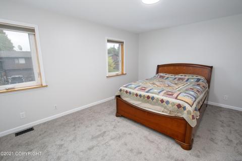 16725 Riddell Cir, Eagle River, AK 99577 photo 35