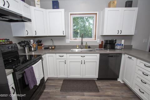 16725 Riddell Cir, Eagle River, AK 99577 photo 27