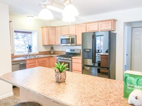 18235 N Parkview Terrace Loop, Eagle River, AK 99577 photo 9