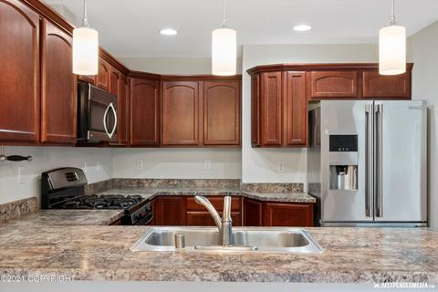 20532 Icefall Dr, Eagle River, AK 99577 photo 10