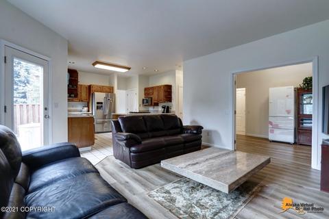 7450 Setter Dr, Anchorage, AK 99502 photo 9