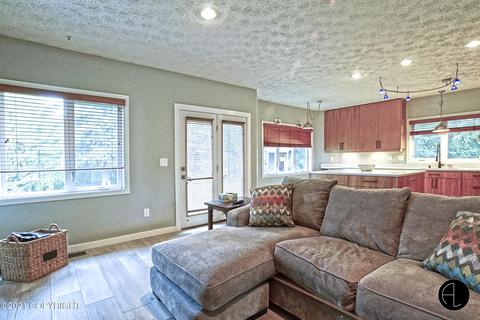 10301 Hampton Dr, Anchorage, AK 99507 photo 14