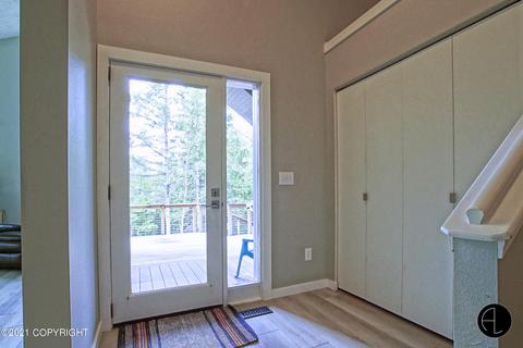 10301 Hampton Dr, Anchorage, AK 99507 photo 6