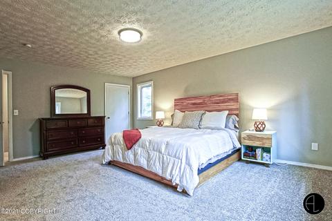 10301 Hampton Dr, Anchorage, AK 99507 photo 25