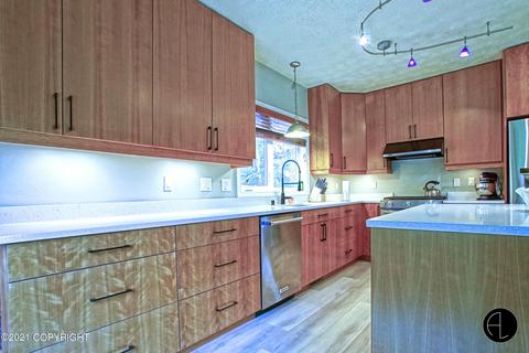 10301 Hampton Dr, Anchorage, AK 99507 photo 18