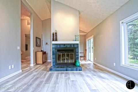10301 Hampton Dr, Anchorage, AK 99507 photo 10