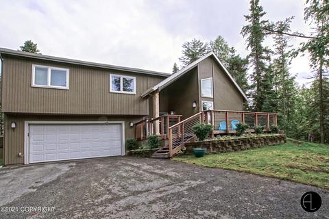 10301 Hampton Dr, Anchorage, AK 99507 photo 2
