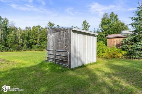 20320 Old Cranberry Dr, Chugiak, AK 99567 photo 9
