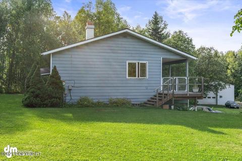 20320 Old Cranberry Dr, Chugiak, AK 99567 photo 5