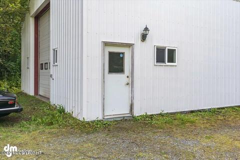 20320 Old Cranberry Dr, Chugiak, AK 99567 photo 13