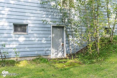 20320 Old Cranberry Dr, Chugiak, AK 99567 photo 45