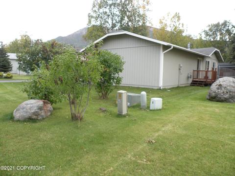 18106 Hidden Falls Ave, Eagle River, AK 99577 photo 31