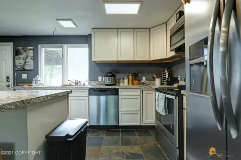 5016 E 24th Ave, Anchorage, AK 99508 photo 22